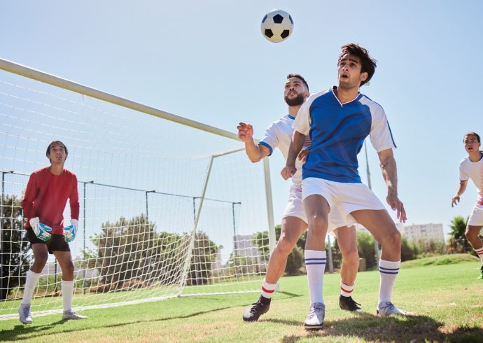 Groß (soccer-sports-and-team-playing-game-on-an-outdoor-2025-04-06-07-16-00-utc)